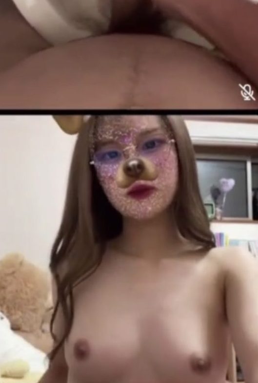 Japanese amateur-style thumbnail showing Japanese Adult College Woman Video Call App Mutual Masturbation